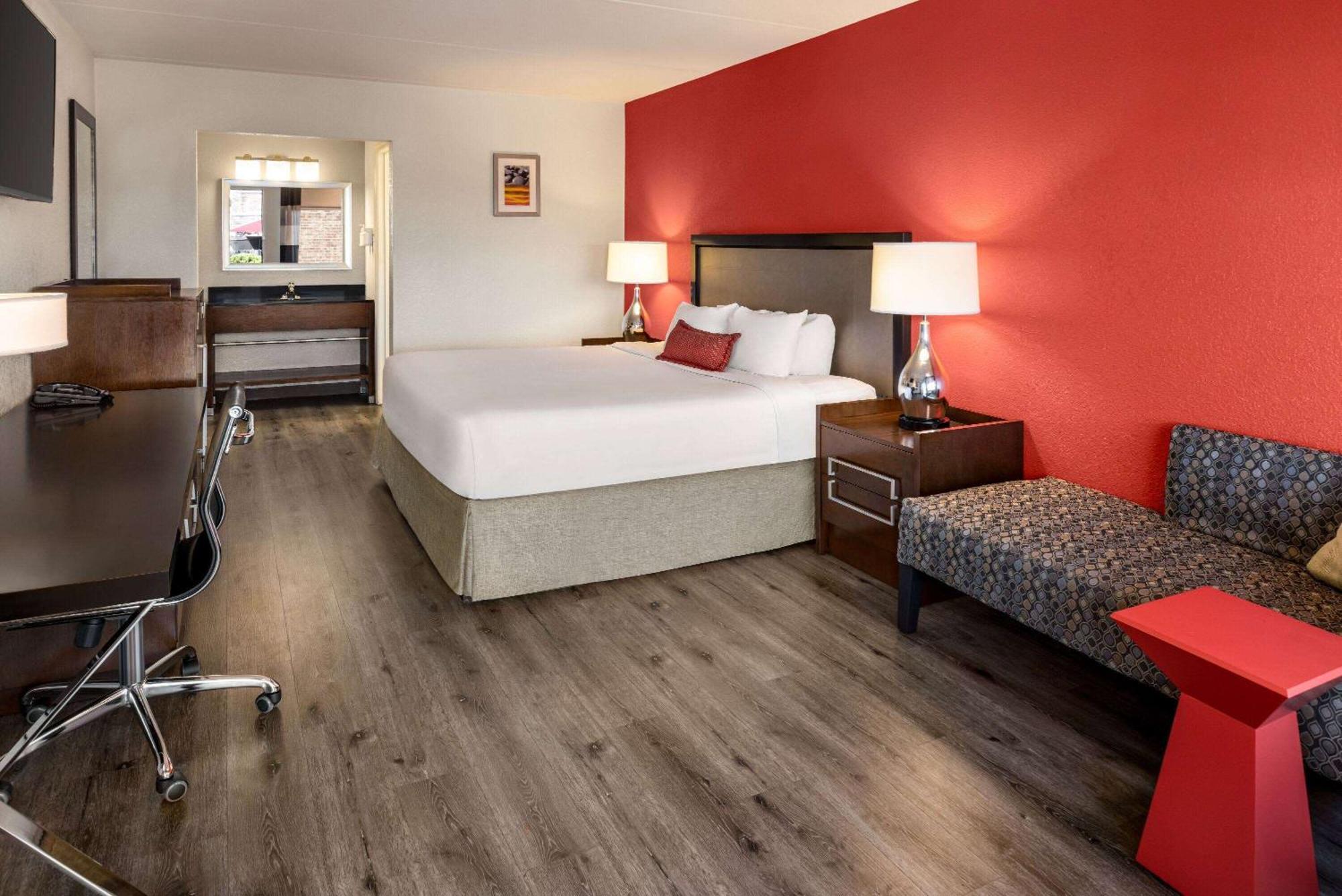 Ramada By Wyndham Albuquerque Airport Hotel Buitenkant foto